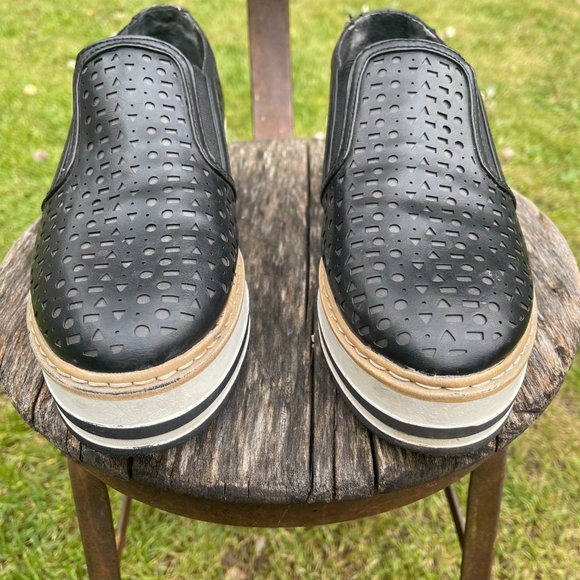 Seven Dials Platform Slip On Shoes Shoes Womens sz 9 - Picture 2 of 9